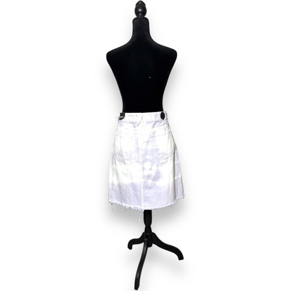PTCL NWT Chic Lilac and White Tie-dye Denim Distressed Mini Skirt Waist Size 32 - Picture 6 of 16
